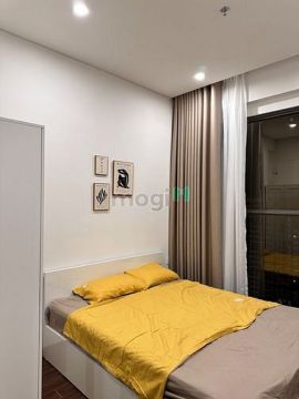 Chính chủ cho thuê căn hộ 2N2WC cao cấp masteri vinhomes ocean park 15
