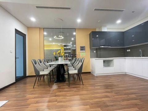Cho thuê căn hộ 2 phòng ngủ MIPEC Rubik 360 Cầu Giấy
