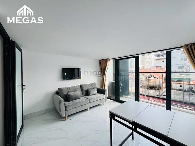 Cho thuê căn hộ 2 phòng ngủ, 55m2, ban công thoáng Nghĩa Đô - Cầu Giấy