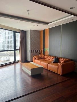 Chính chủ cho thuê chung cư Royal City 110m2