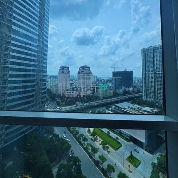 Cho thuê căn hộ cao cấp 4 phòng ngủ tại Keangnam Hanoi Landmark Tower