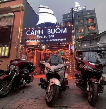 Cho thuê MB phố Hàng Buồm - DT 540m2 x 3 tầng