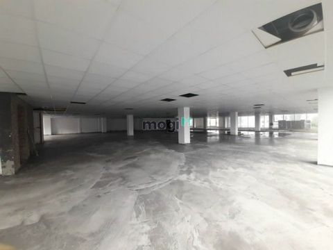 Cho thuê mặt bằng làm VP tại Võ Chí Công, Tây Hồ. DT sàn tới 1000m2