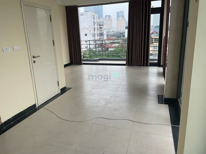 cho thuê văn phòng tầng đẹp full kính mỹ đình giá chỉ 6tr vào ngay