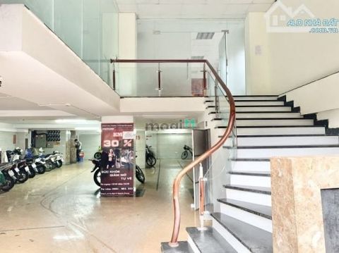 Tết đến xuân về, Cho thuê VP rẻ nhất khu vực Mỹ Đình, DT 220m Giá 32tr
