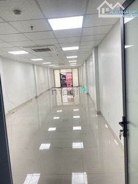Cho thuê văn phòng diện tích 60m2 mặt phố Nguyễn Ngọc Nại