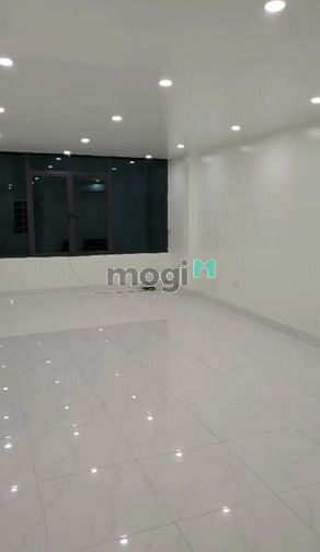 Cho thuê sàn văn phòng 40m2 ngõ 25 phố Võ Văn Dũng, quận Đống Đa, HN