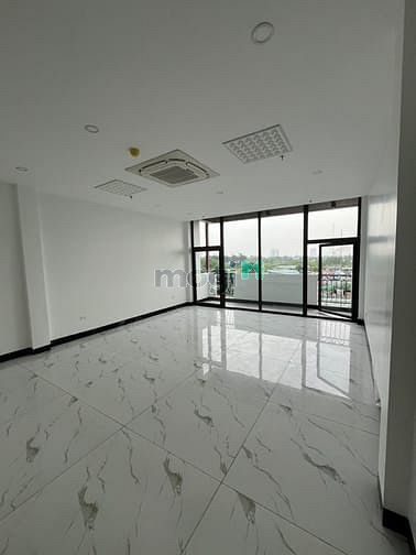 Cho thêu nhà mặt phố Triều Khuc, GIÁ ƯU ĐÃI 10,5 TRIỆU, DIỆN TÍCH 300M