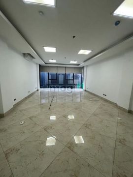 Cho thuê văn phòng ngay ngã tư Đại lộ Thăng long, gần Viglacera 55 m2