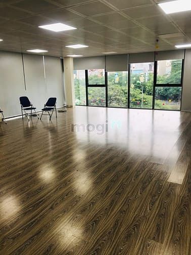 Cho thuê văn phòng Khương Đình, dt 90 m2/tầng, sàn thông, 2 mặt thoáng