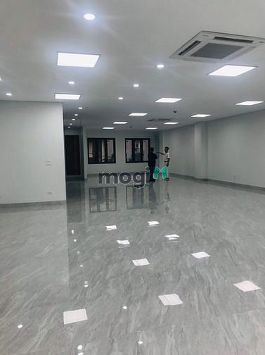 Sàn văn phòng Mới đẹp tại Mỗ Lao- Vũ Trọng Khánh