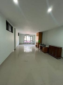 Cho thuê văn phòng 120 m2 tại Nguyễn Trãi- Triều Khúc, sàn đã ngăn