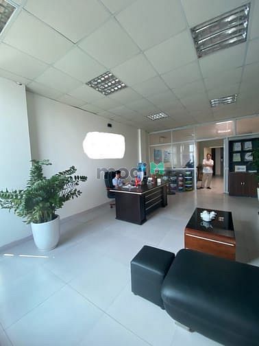 Cho thuê văn phòng Vạn Phúc, 70 m2/tầng, sàn thông, giá rẻ, oto đỗ cửa