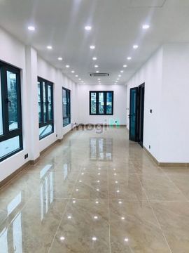 Cho thuê sàn văn phòng Nguyễn Văn Lộc - Mỗ Lao, diện tích 85 m2/tầng