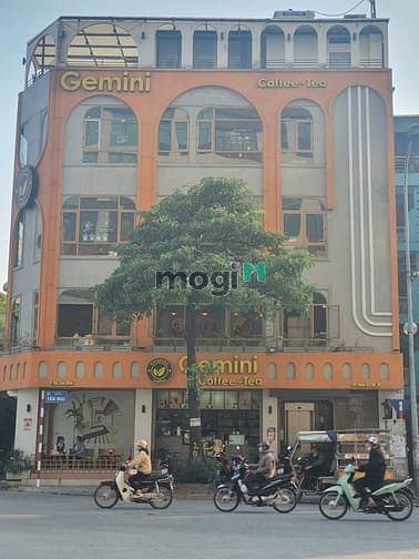 Tòa building trung tâm phố cổ Hoàn Kiếm - DIện tích 300m2 x5t- có PCCC