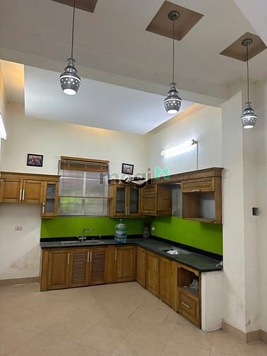 Cho thuê nhà riêng phố Lý Nam Đế, quận Hoàn Kiếm, Hà Nội, phố quân đội