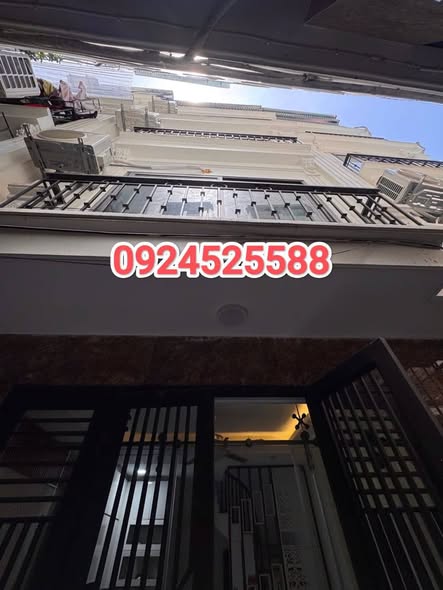 6 TỶ – NHÀ MỚI 35M² PHỐ ĐẠI LA – 5 TẦNG – 3 NGỦ – GẦN BÁCH KINH XÂY