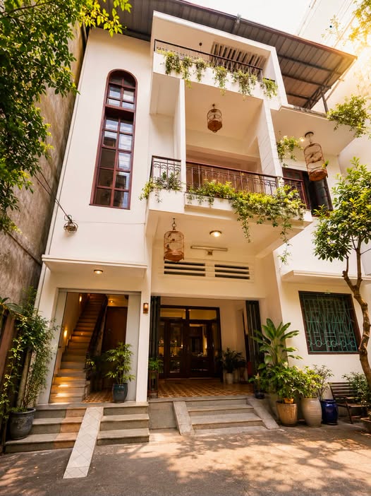 ĐỘI CẤN – 222M² ĐẤT | 9M MẶT TIỀN | 3 TẦNG | 153 TỶ  222 tr