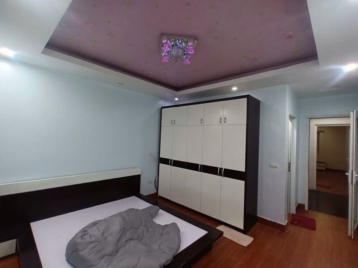 Cho thuê nhà ngõ 100 Nguyễn Xiển, Thanh Xuân