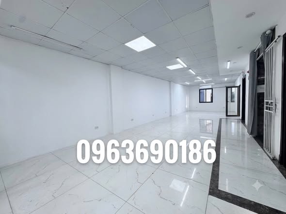 Sàn VP Quan Nhân - Thanh Xuân 140m2 giá 20tr/th, vào ngay, thời gian thoải mái.… See more