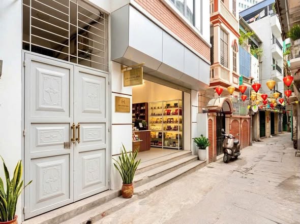 13.6TỶ - BÁN NHÀ LÁNG HẠ - 57M2*3 TẦNG  - TT ĐỐNG ĐA  - 3 PN - DÂN XÂY - NHÀ ĐẸP Ở NGAY