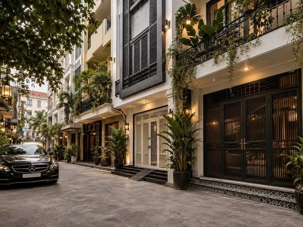 TÔN THẤT THIỆP – BA ĐÌNH | Ô TÔ ĐỖ CỬA – VỪA Ở VỪA LÀM CÔNG TY