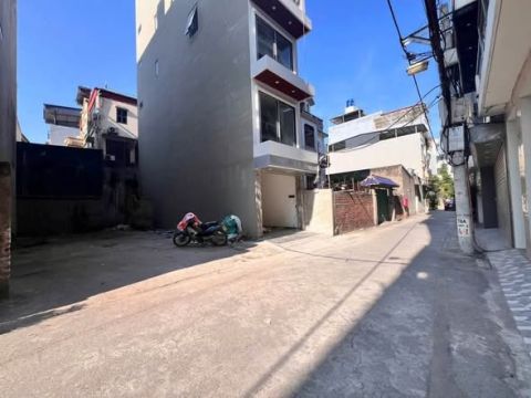 bán căn nhà tại Tư Đình, P. Long Biên, HN