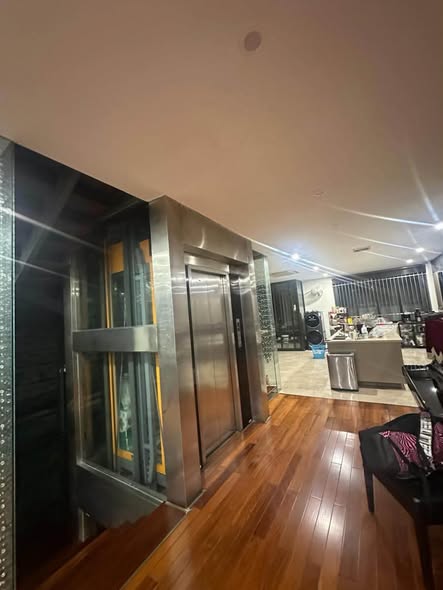 BIỆT THỰ ĐẲNG CẤP BA ĐÌNH – HÀNG HIẾM KHU VIP – MẶT TIỀN SIÊU KHỦNG – Ô TÔ NGỦ TRONG NHÀ