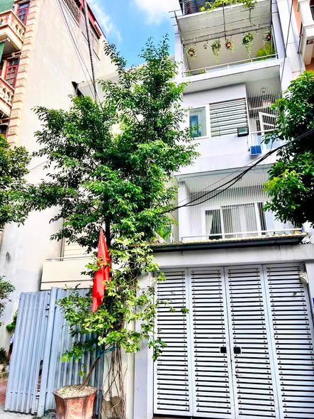 BIỆT THỰ ÂU CƠ - TÂY HỒ -  GIẢM CHÀO 3 TỶ - 130M CHỈ NHỈNH 30 TỶ