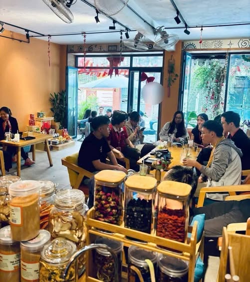 Nhượng quán cà phê ngõ Tô Hiệu  nhỏ - Cầu Giấy