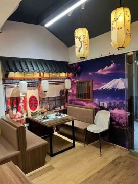 Sang Nhượng quán ăn Nhật mặt ngõ phố Thái Thịnh, Đống Đa, Hà Nội