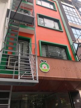 Cho thuê nhà mặt đường Nguyễn Chánh Cầu Giấy