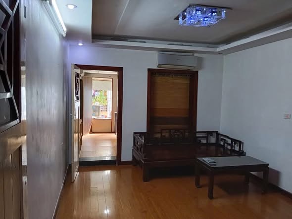8tr/tháng - Mời thuê TT cạnh ĐH Kiến trúc - 70m2 - 2 ngủ full đồ về ở ngay