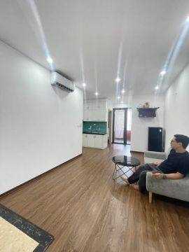 9.5tr/tháng - Mời thuê CC Tháp Doanh Nhân - 70m2 - 2 ngủ full đồ về ở ngay