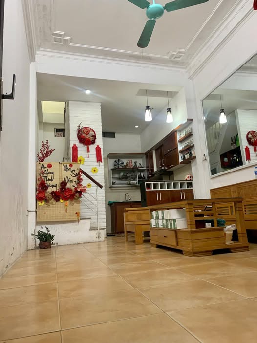 Cho thuê nhà Ngõ 4 Phương Mai - Đống Đa