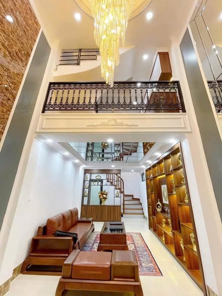 Cho thuê nhà ở Giáp Nhất, Thanh Xuân, hàng xóm Royal City