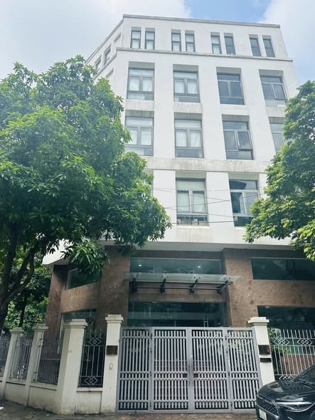 ( GIẢM THÊM 8 TỶ ) BÁN NHANH TÒA NHÀ MẶT PHỐ LÔ GÓC - CẦU GIẤY khu vực TRẦN THÁI TÔNG - KHÚC THỪA...