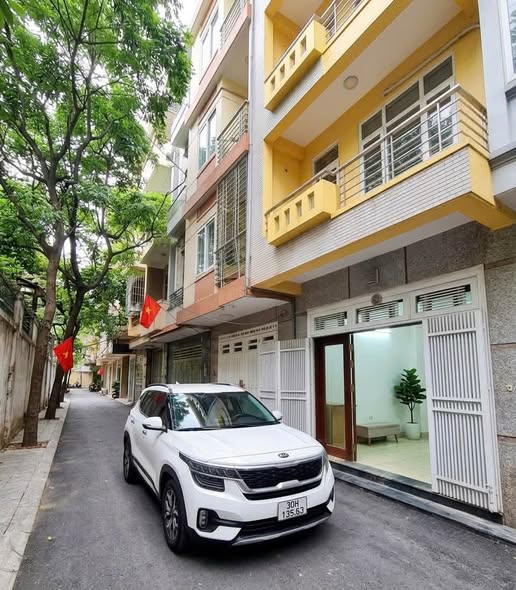 17.9TỶ - PHÂN LÔ NGUYỄN TUÂN - 50M2*5T - OTO 7CHỖ ĐỖ CỬA - NGÕ THÔNG - Ở & KINH DOANH.