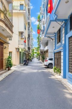 13.9 TỶ - PHÂN LÔ VIP TRẦN QUỐC HOÀN - 36M2*4T - Ô TÔ VÀO NHÀ - NGÕ THÔNG KINH DOANH - 50M RA PHỐ