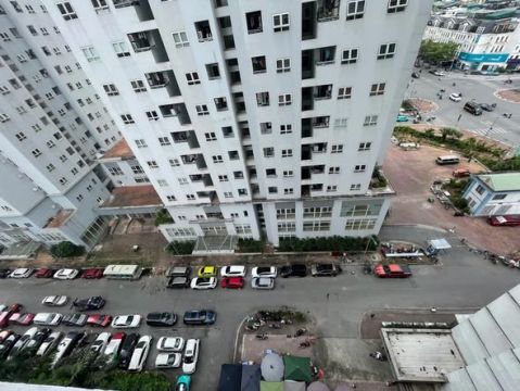 5.1 TỶ CĂN HỘ 2 NGỦ Ở NAM TRUNG YÊN ĐẸP SẴN NỘI THẤT