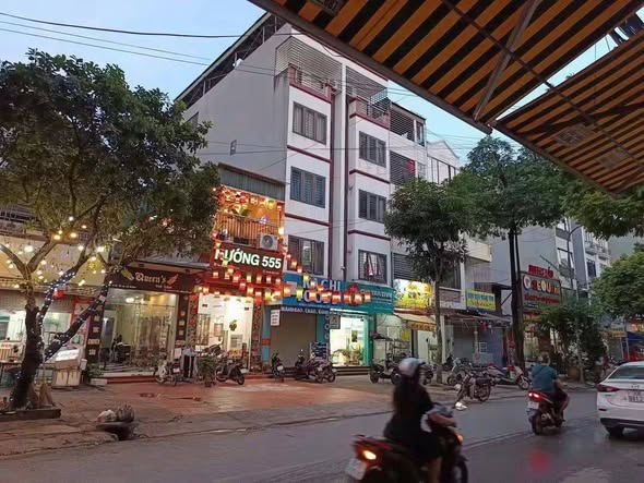 Cho thuê nhà nguyên căn mặt phố Lê Lai – Hà Đông 0326186887