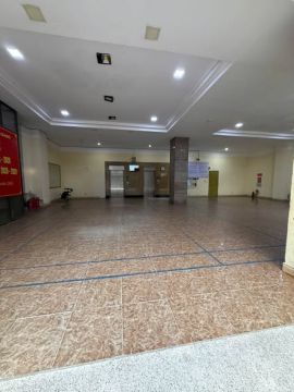 Chung cư long biên thang máy sổ đỏ 72m 2 ngủ 2,6 tỷ chủ ngộp bank cần bán gấp trong tuần