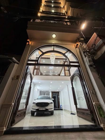 Phân lô ô tô đỗ trong nhà gần Vương Thừa Vũ Thanh Xuân Trường Chinh 45m2 8 tầng giá 23,9 tỷ