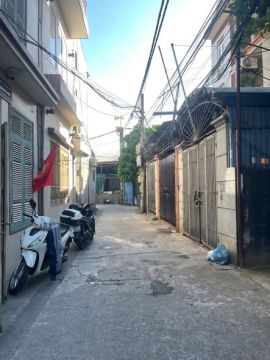 BÁN ĐẤT HIẾM TẶNG NHÀ 3 TẦNG NHÀ DÂN - LÔ GÓC 3 MẶT THOÁNG - CÁCH MẶT NGÕ Ô TÔ TRÁNH CHỈ 40M NGÕ ...
