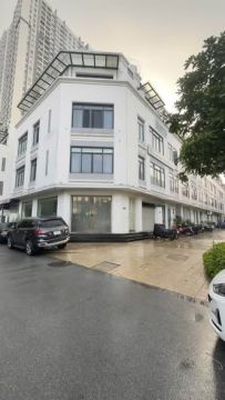 Chính Chủ Cho Thuê LK 5 Tầng,Lô Góc