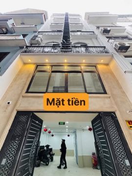 -Mỹ Đình -4triệu hơn -full đồ -ban công -thang máy -Máy Giặt riêng