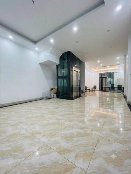 Cho thuê Nhà KĐT ĐẠI KIM - 2MẶT THOÁNG - VỈA HÈ SIÊU RỘNG