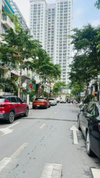Bán nhà phân lô TRUNG HOÀ - CẦU GIẤY