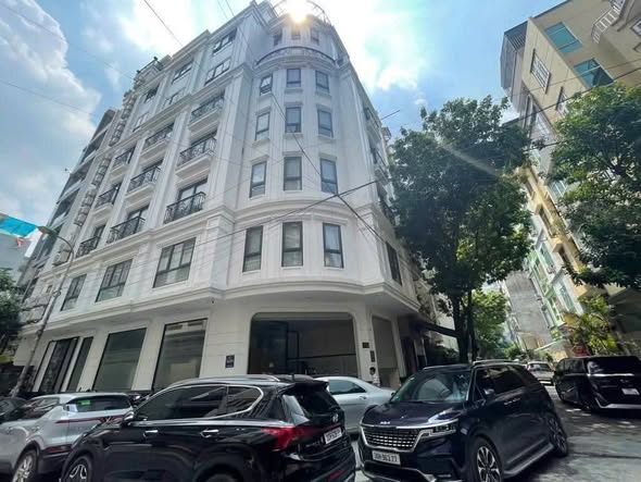 ( LÔ GÓC MẶT TIỀN 20M ) GIẢM THÊM 8 TỶ Bán nhanh TÒA NHÀ VĂN PHÒNG - TRUNG TÂM CẦU GIẤY.