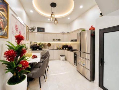 Nhà  đẹp dân xây 3 tầng kiên cố  Kiêu Kỵ  — Gia Lâm.Đường trước nhà rộng ô tô tránh  chỉ 5 tỷ
